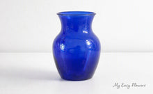 Load image into Gallery viewer, ELEGANT BLUE & WHITE DESIGNER CHOICE IN BLUE VASE