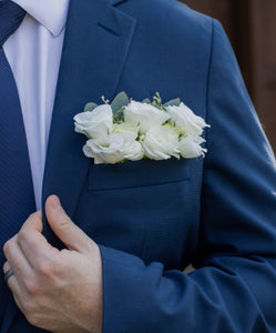 Pocket square boutonnière