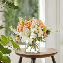 Load image into Gallery viewer, COTTON BOUQUET in Small cube
