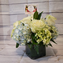 Load image into Gallery viewer, Peaceful Hydrangeas Bouquet
