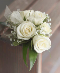 Red Spray Roses Petite Corsage